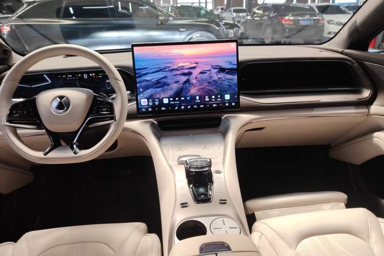 Used Denza N7 2025 630 All-Wheel Drive Intelligent Driving Dual-Laser Flagship Edition Gear Lever