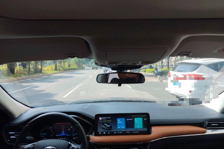 Used Ford Escape 2020 EcoBoost 245 Two-Wheel-Drive Titanium Edition