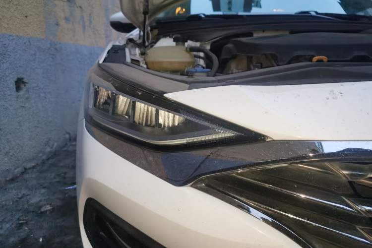 Used Hyundai Lafesta 2019 280TGDi Smart Speed Version China VI Standard Right Front Headlight