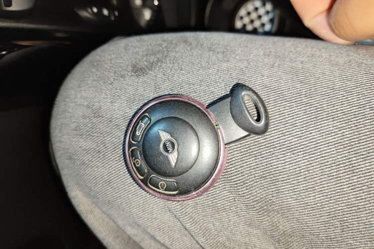 Used MINI Paceman 2013 1.6L COOPER
