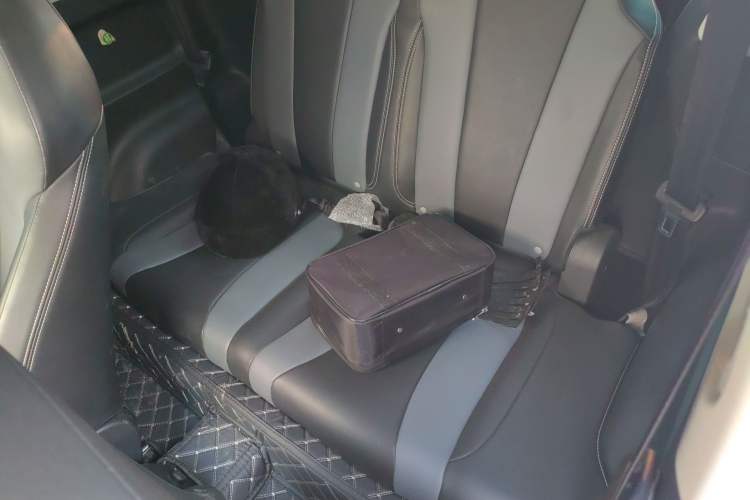 Used Roewe Clever 2022 311km QiQi BoBo Edition