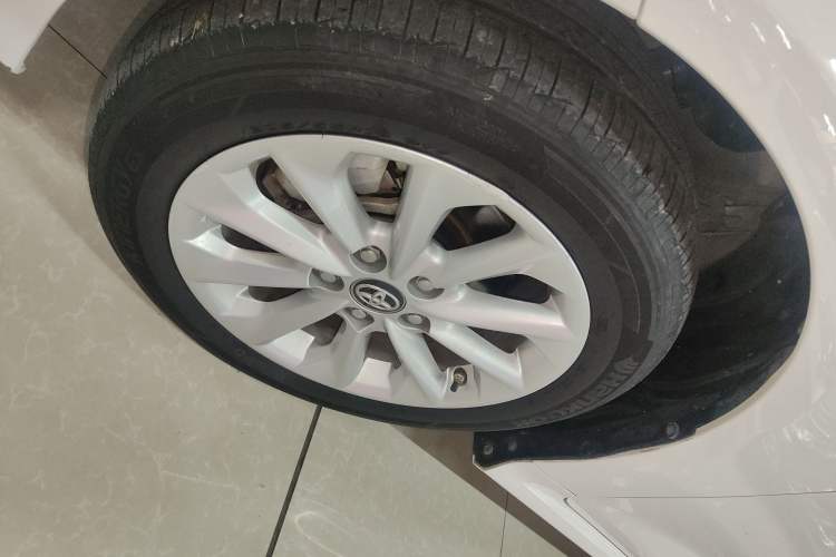 Used Toyota Corolla 2021 Dual-Motor 1.8L E-CVT Elite Edition