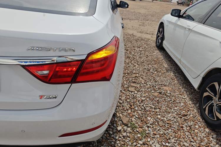 Used Hyundai Mistra 2016 1.6T Automatic Flagship TOP Model
