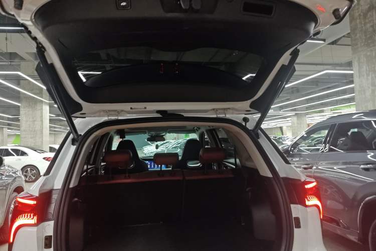 Used Changan CS75 PLUS 2022 1.5T Automatic Prestige Model
