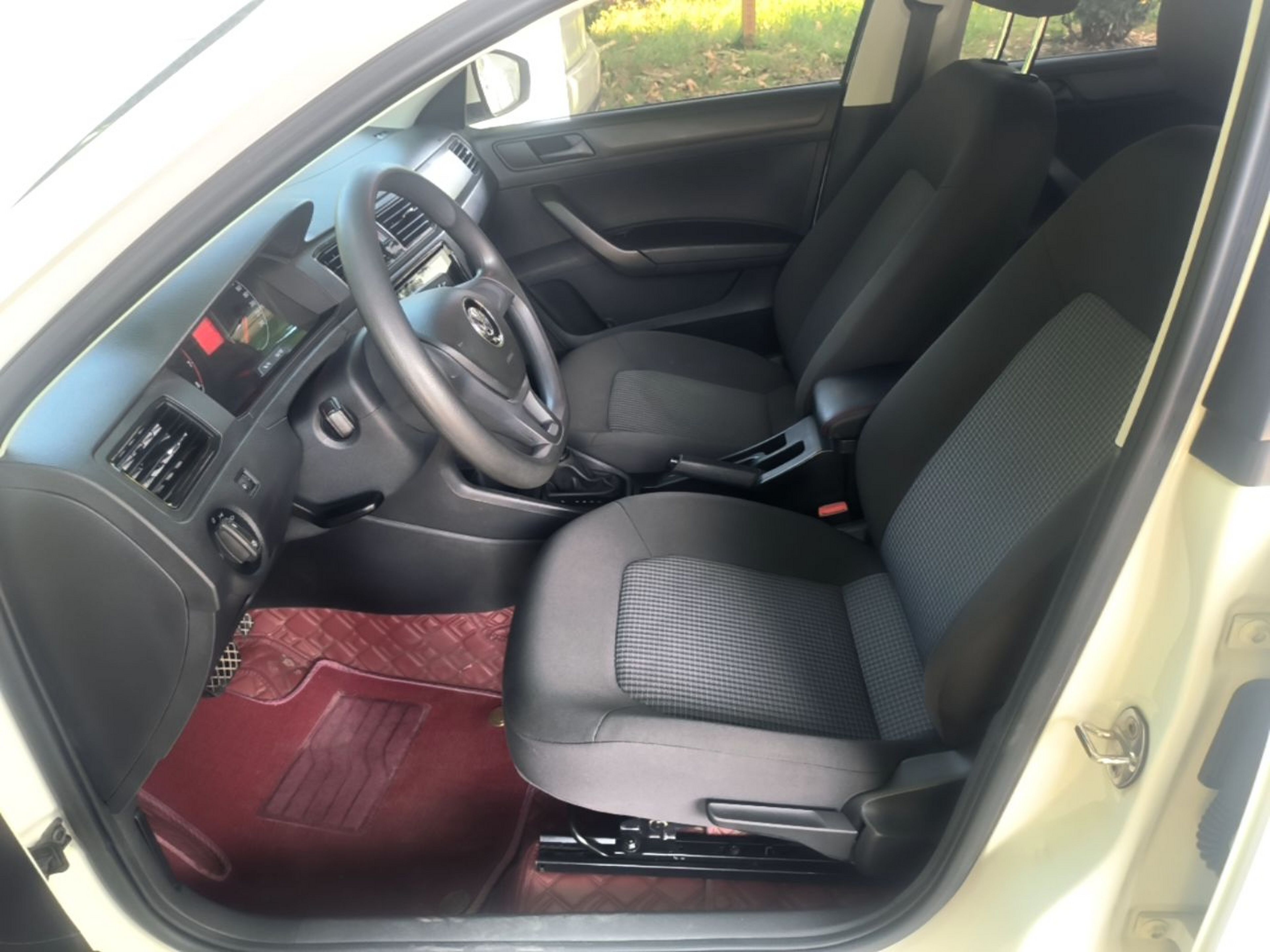 Interior delantero