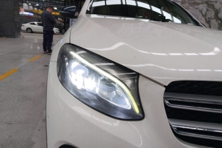 Used Mercedes-Benz GLC 2016 GLC 260 4MATIC Luxury Model
