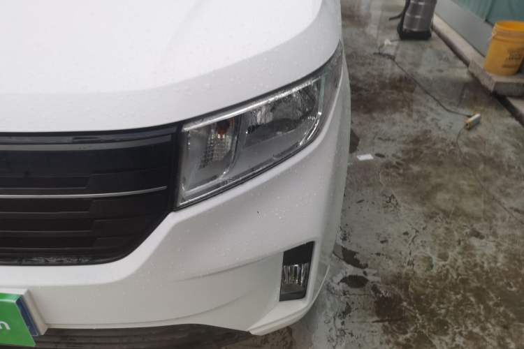 Used Wuling Hongguang PLUS 2020 1.5L Manual Comfort 7-Seater
