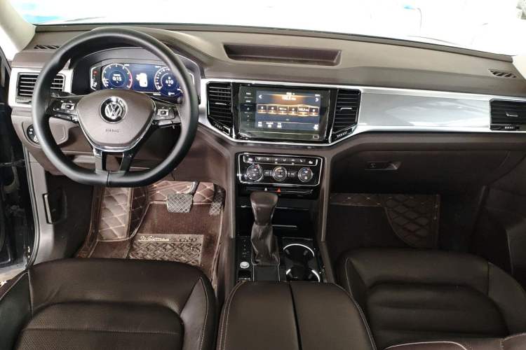 Used Volkswagen Teramont 2020 330TSI Two-Wheel-Drive Luxury Edition China VI Standard
