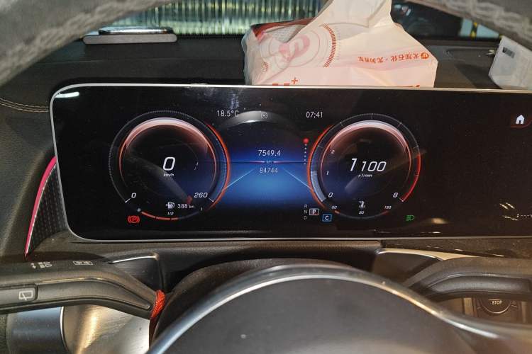 Used Mercedes-Benz GLB 2020 Facelift GLB 200 Fashion Edition Instrument Cluster
