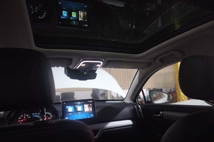 Used BYD Tang 2018 2.0T Automatic Smart Connect Prestige 7-Seater China V Standard