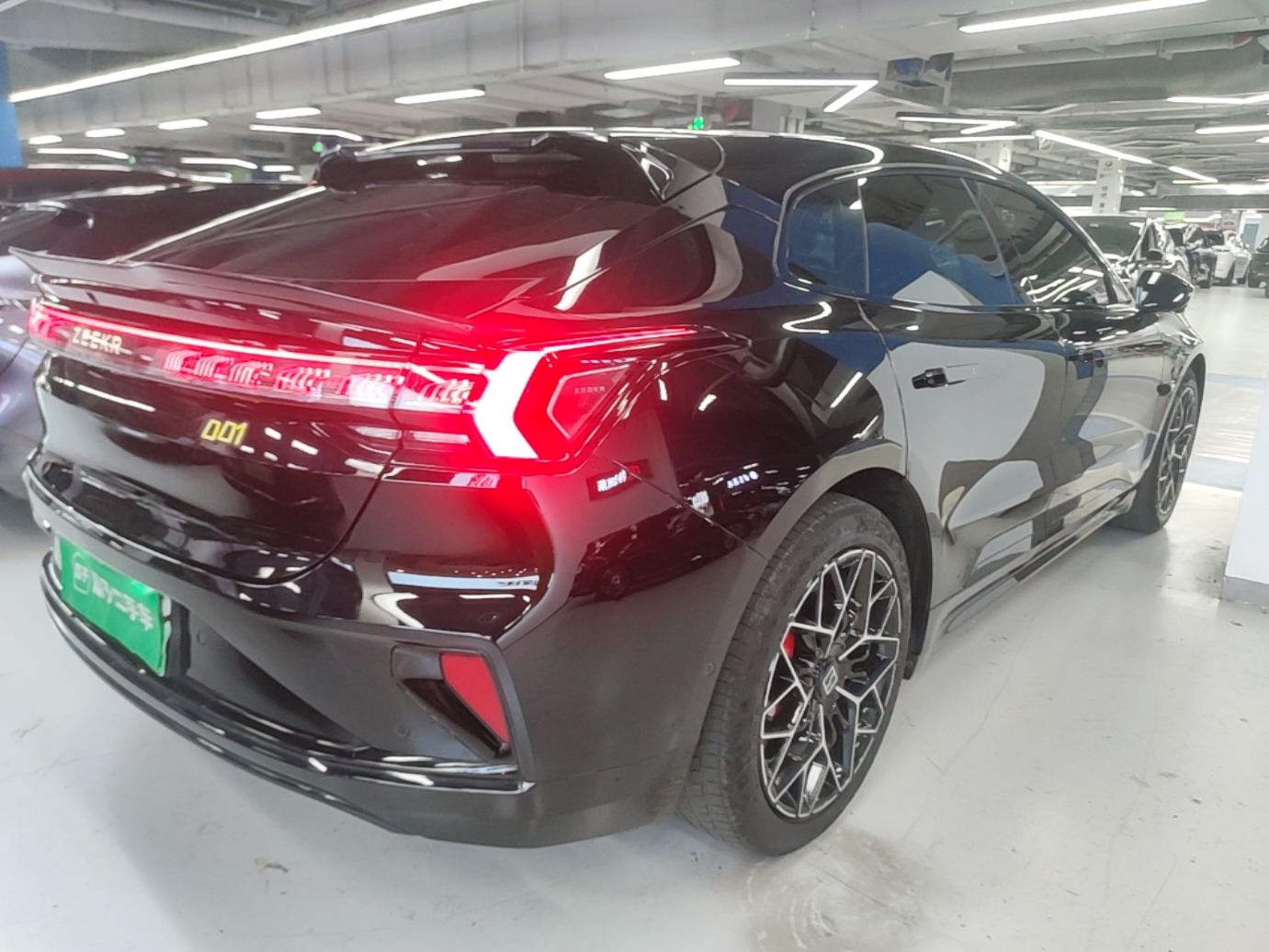 Zeekr 001 2025 ME Version 100 kWh All-Wheel Drive — снимка 6