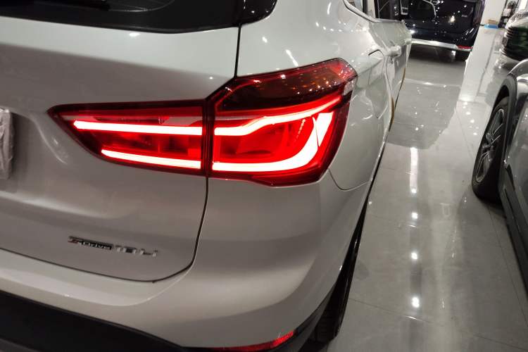 Used BMW X1 2019 sDrive18Li Premium Edition