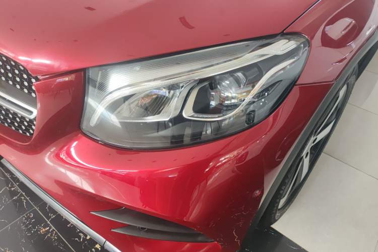 Used Mercedes-Benz GLC Coupe 2017 GLC 200 4MATIC Coupe SUV Left Front Headlight