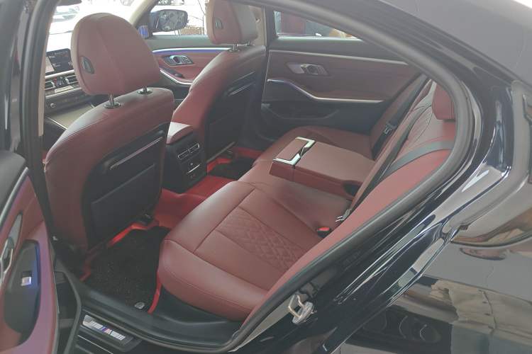 Used BMW 3 Series 2022 Restyled 330Li xDrive M Sport Night Edition Package Left Rear Seat