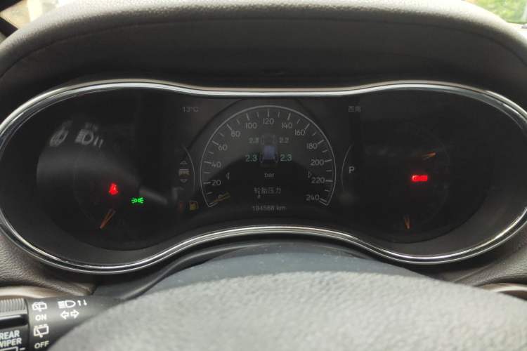 Used Jeep Grand Cherokee 2015 3.6L Luxury Navigation Edition Instrument Cluster