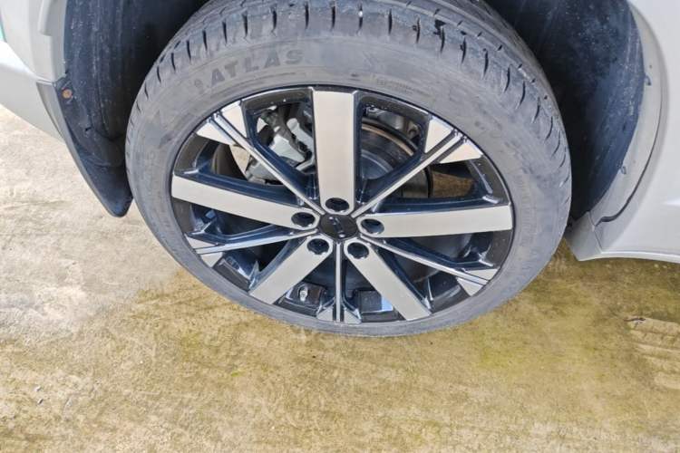 Used Geely Auto icon 2023 1.5TD Chocolate Smoothie Edition