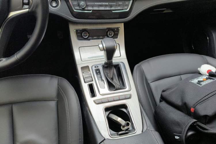 Used Hanteng X5 2018 1.5T CVT Luxury Edition
