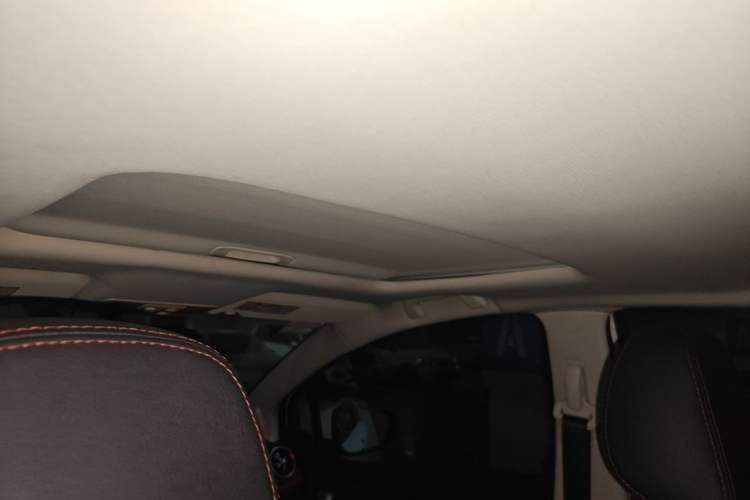 Used Haval H1 2016 Revised Version Blue Badge 1.5L AMT Luxury Edition
