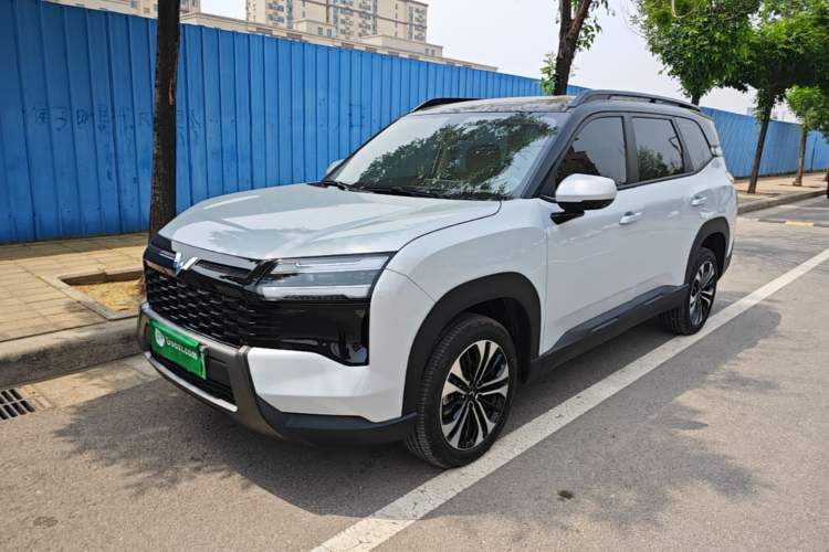 Used Wuling Xingguang 560 New Energy 2026 Model, Plug-in Hybrid, 125 km, Luxury Version