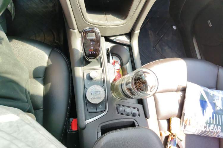 Used Cadillac XT5 2022 2.0T Two-Wheel Drive Luxury Version