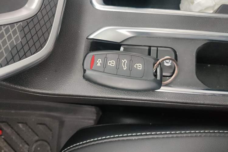 Used Haval M6 2021 PLUS 1.5T DCT Luxury Smart Connectivity Model
