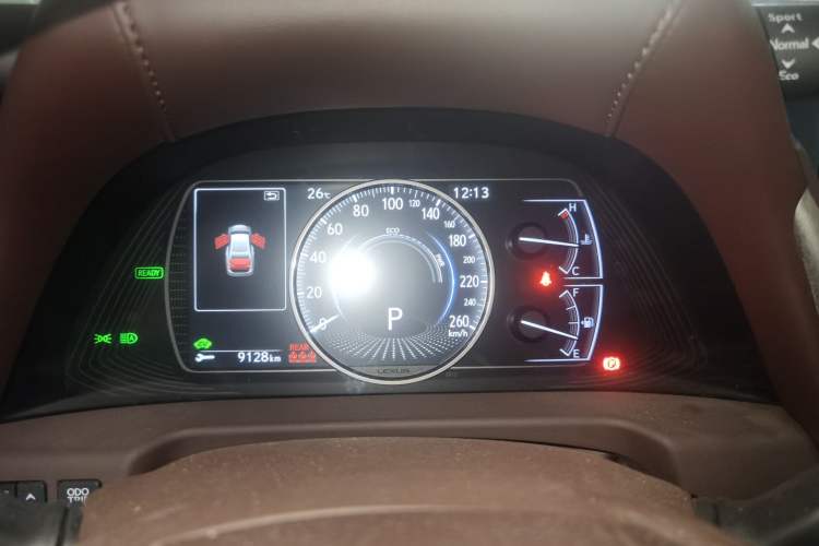 Used Lexus ES 2020 300h Premier Edition