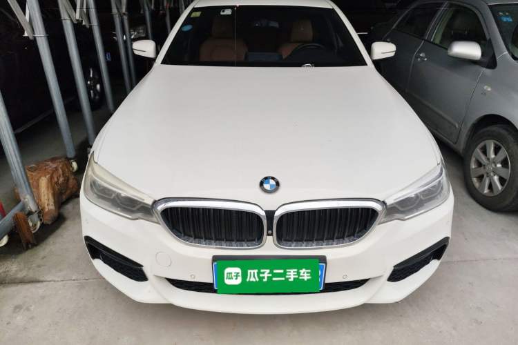 Used BMW 5 Series 2019 530i M Sport Package Front