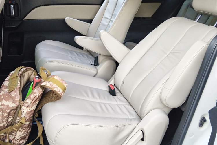 Used Mazda Mazda 8 2015 2.5L Ultimate Edition