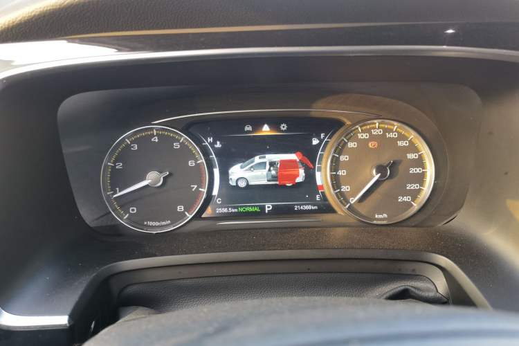 Used GAC Trumpchi M8 2021 Lingxiu Series 390T Deluxe Edition Instrument Cluster