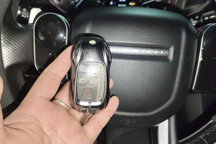 Used Land Rover Range Velar 2017 P380 R-DYNAMIC S Vehicle Key