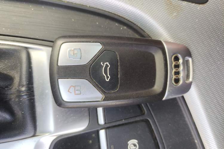 Used Audi A5 2017 Coupe 40 TFSI Fashion Model