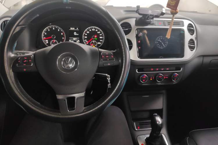 Used Volkswagen Tiguan 2017 300TSI Automatic Two-Wheel Drive Silk Road Comfort Edition
