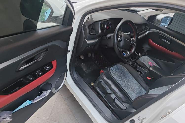 Used Haval H2s 2017 Red Label 1.5T Manual Comfort Model