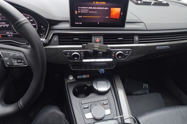 Used Audi A4 2017 45 TFSI allroad quattro Sport model Audio And AC Panel