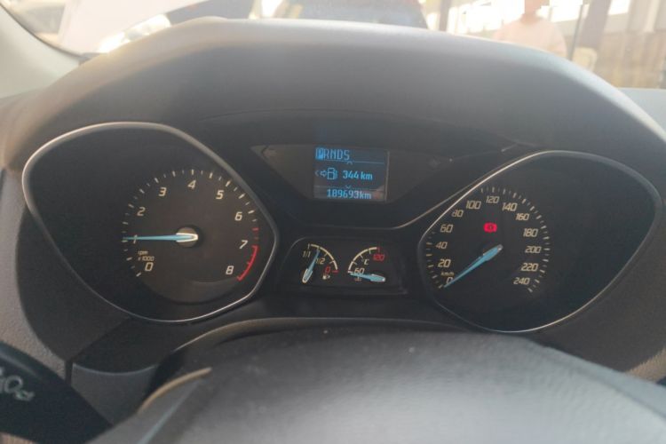 Used Ford Focus 2012 Sedan 1.6L Automatic Fashion Edition