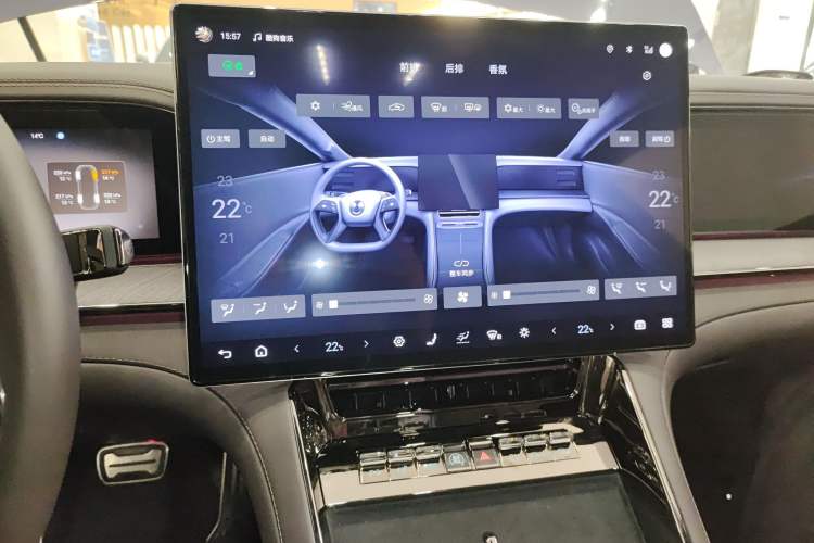 Used Denza Z9 2024 1100 km Four-Wheel Drive Max Version
