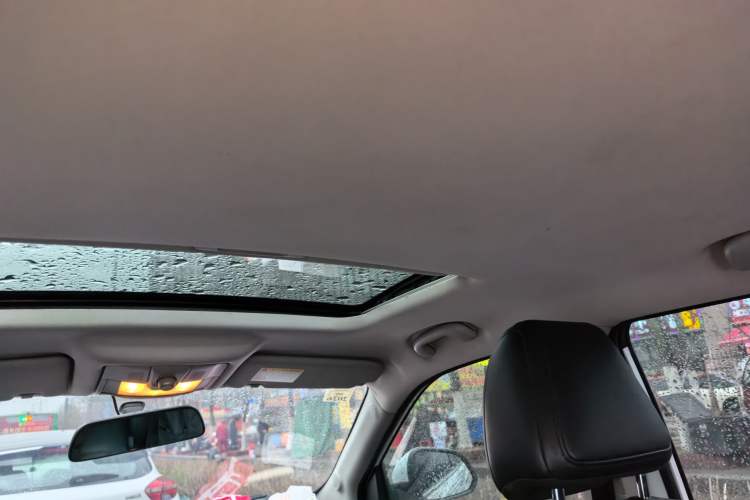 Used MG GS 2015 1.5TGI TST Luxury Edition
