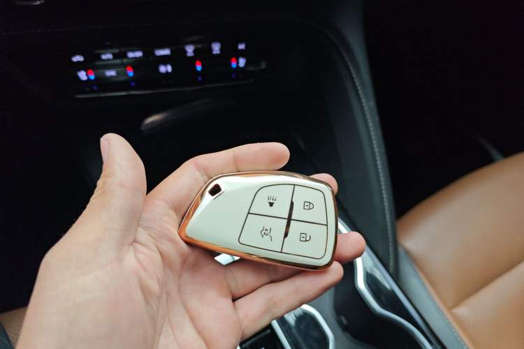 Used Buick Envision 2020 Encore GX S 652T Two-Wheel-Drive Limited-Edition S Sport Version
