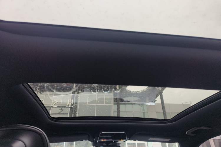 Used Mercedes-Benz C-Class 2025 Facelift C 260 L Sport Edition
