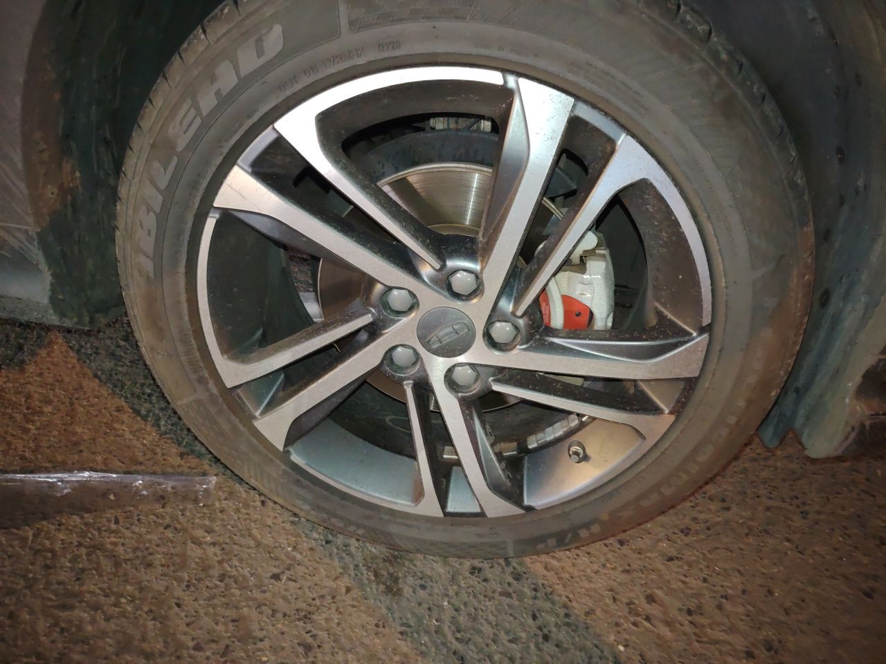 Geely Auto Coolray 2021 1.4T DCT Diamond Edition — снимка 7