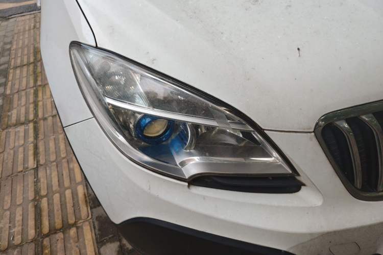 Used Buick Encore 2015 1.4T Automatic Two-Wheel Drive Urban Elite Version