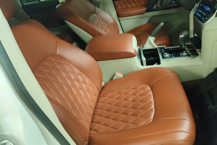 Used Toyota Land Cruiser 2019 4.0L GX-R 5-Seater Parallel Import