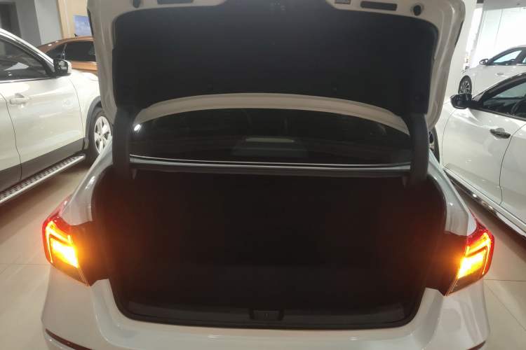 Used Honda Civic 2022 240TURBO CVT Dynamic Edition