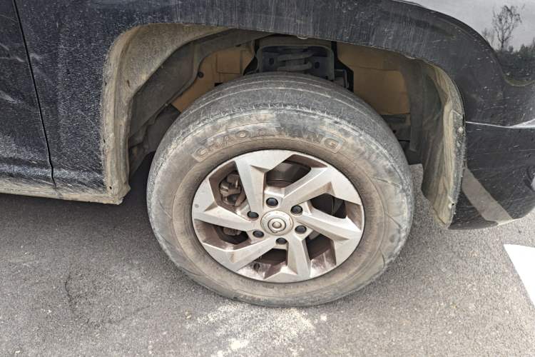 Used Great Wall King Kong Poer 2023 2.0T Automatic Diesel 4x4 Elite Edition Flatbed GW4D20M Right Front Wheel Hub