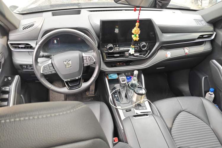 Used Toyota Crown Kluger 2021 2.5L HEV Four-Wheel Drive Premium Edition Center Console