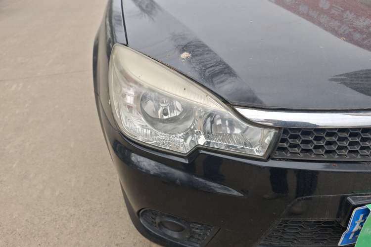 Used Soueast V3 Lingyue 2014 1.5L Manual Entry-Level Version
