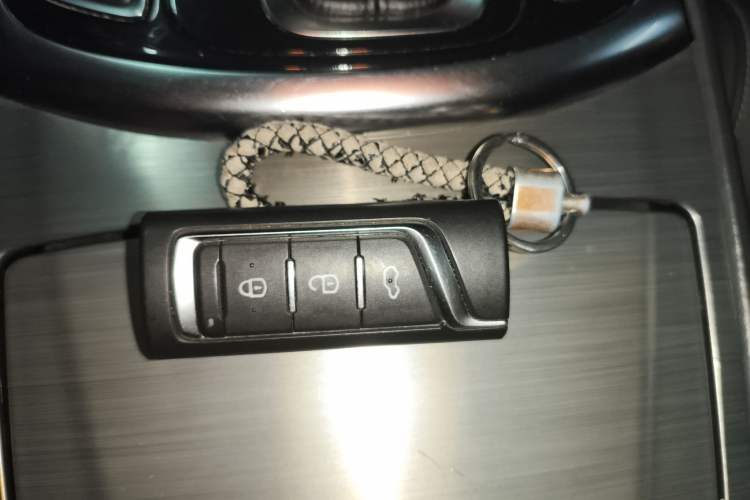 Used GAC Trumpchi GA8 2017 280T Deluxe Edition