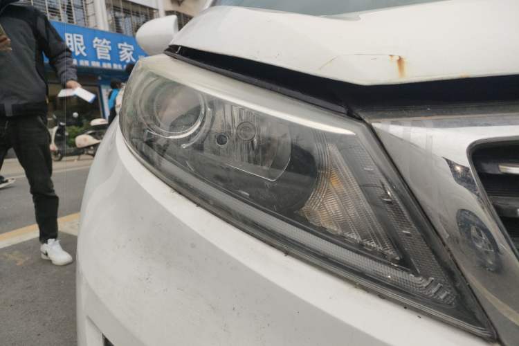 Used Kia Sportage R 2016 2.0L Automatic Two-Wheel Drive GL Right Front Headlight