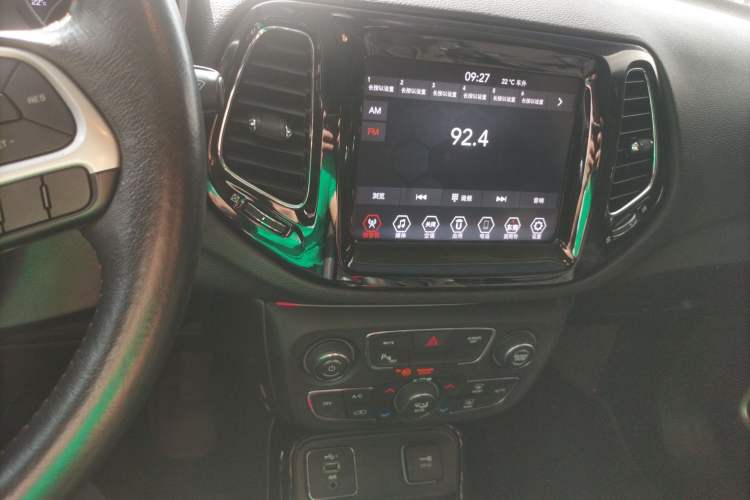 Used Jeep Compass 2019 220T Automatic Family Edition