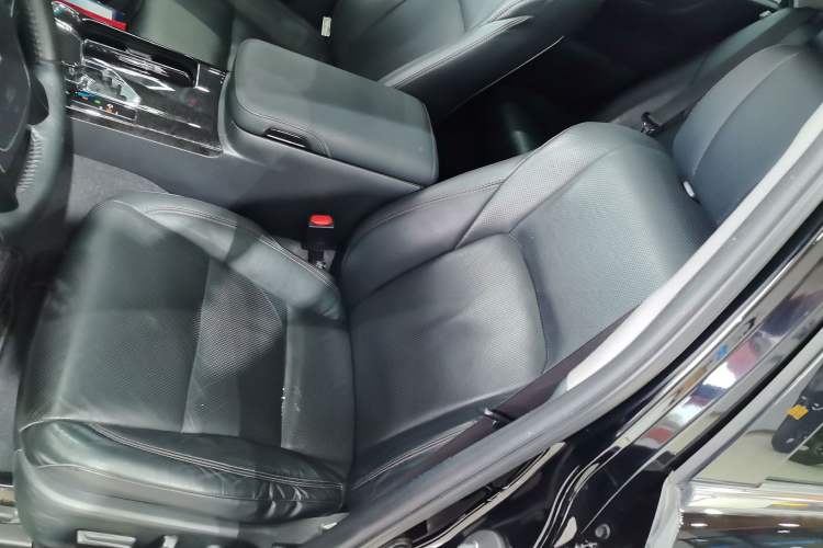 Used Toyota Crown 2018 2.0T Fashion Edition